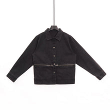 Load image into Gallery viewer, Cross Closure Jacket
